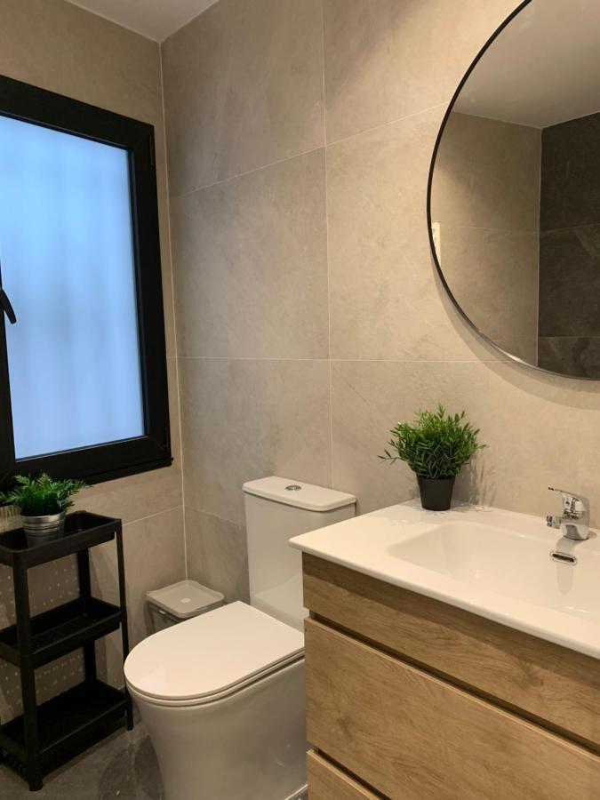 Apartamentos Santullano 1 Oviedo Kültér fotó