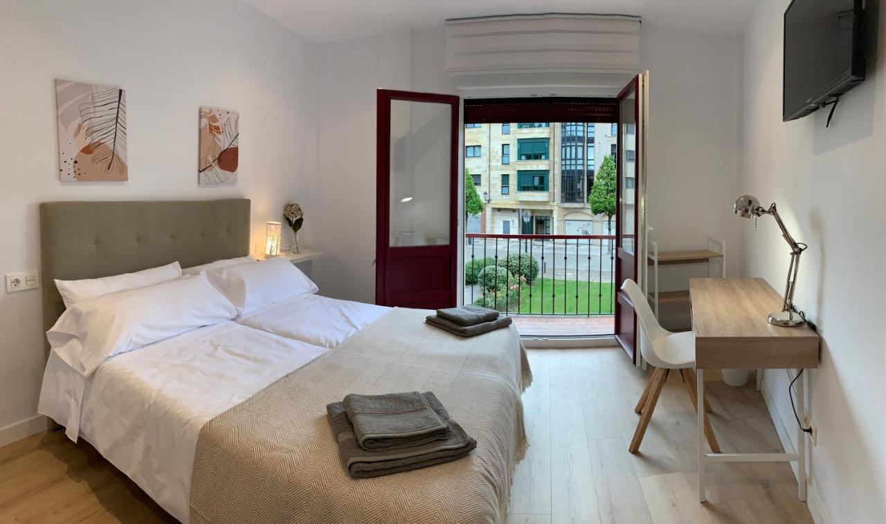 Apartamentos Santullano 1 Oviedo Kültér fotó