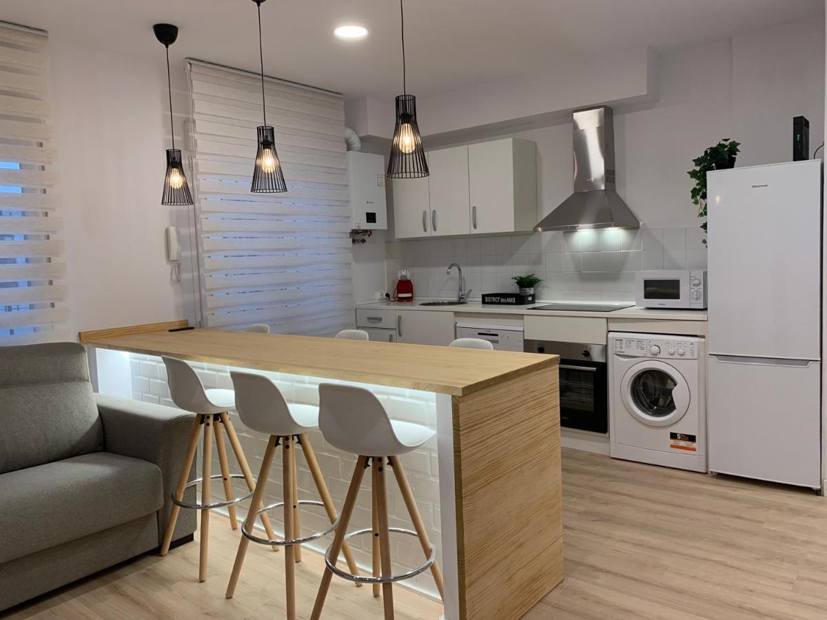 Apartamentos Santullano 1 Oviedo Kültér fotó