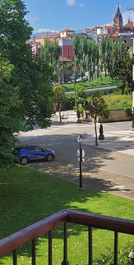 Apartamentos Santullano 1 Oviedo Kültér fotó
