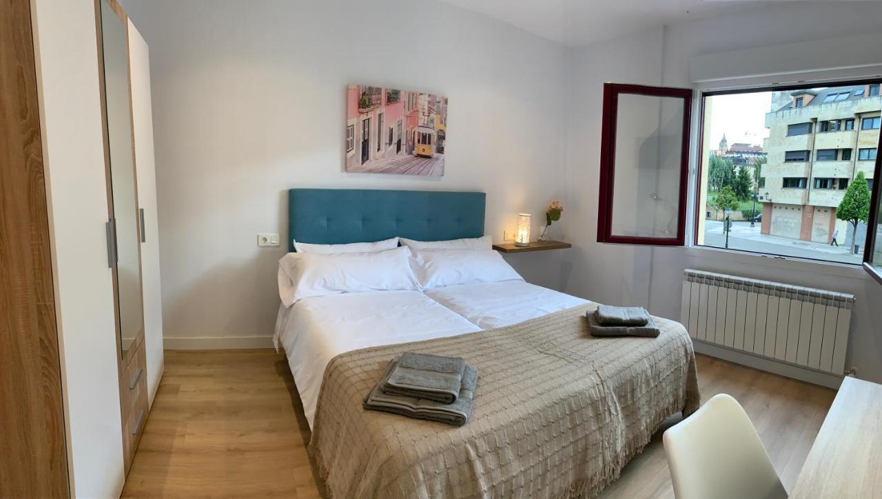 Apartamentos Santullano 1 Oviedo Kültér fotó