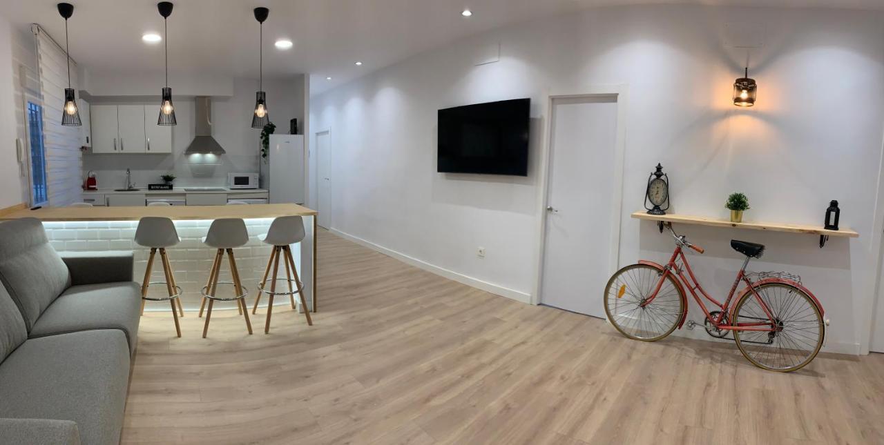 Apartamentos Santullano 1 Oviedo Kültér fotó